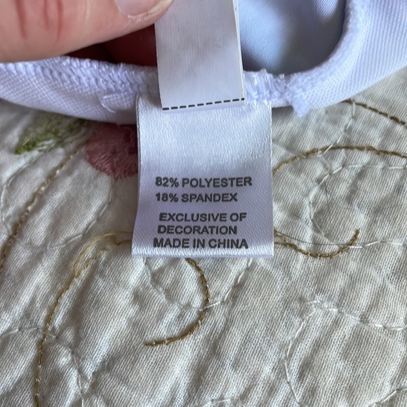 Colorful One-piece Swimsuit - Picture 5 of 6